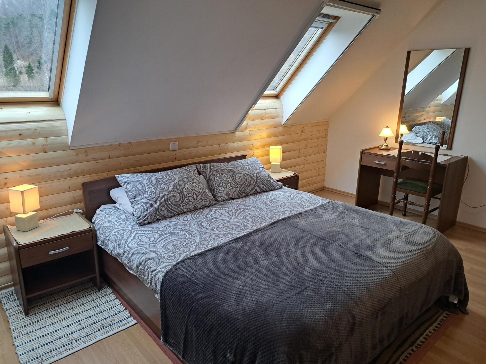 Apartment Erika Fužine Eksteriør bilde