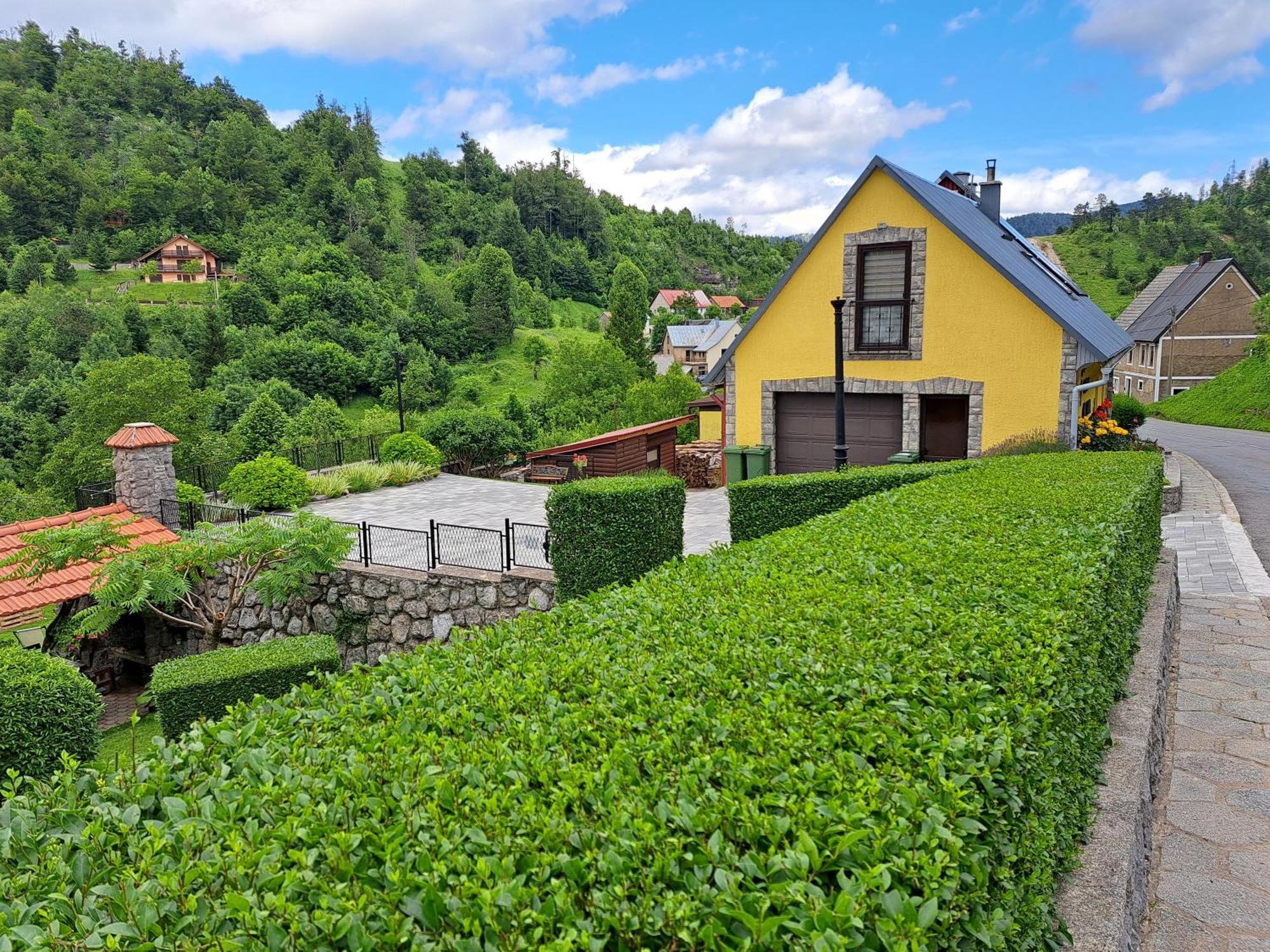 Apartment Erika Fužine Eksteriør bilde